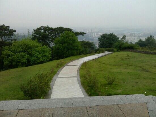 Eighteen Arhats Mountain